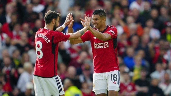 Manchester United bekerja keras saat menjamu Nottingham Forest. MU tertinggal dua gol cepat sebelum bangkit untuk meraih kemenangan dengan skor akhir 3-2, Sabtu (26/8/2023) malam WIB.