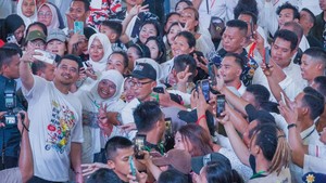 3 Kepala Daerah Hadiri Rembuk Relawan, Bobby Bilang Begini