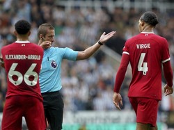 Klopp: Van Dijk Tak Layak Dapat Kartu Merah