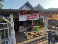 Aneh, Rombong Nasgor Terbakar Usai Langgar Larangan Jual Nasi Desa Randegan