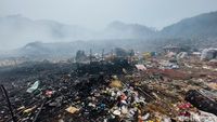 Gubuk-gubuk Tak Bertuan di TPA Sarimukti