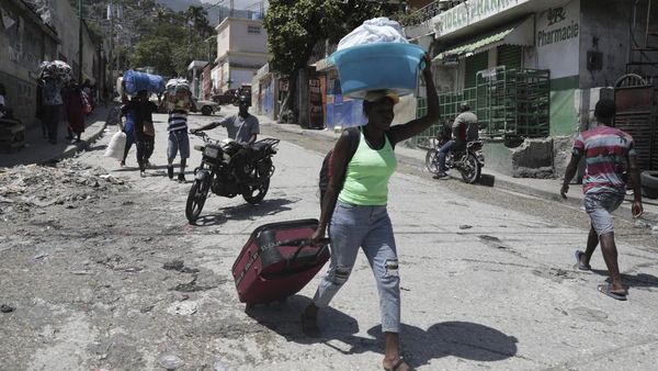 Warga Haiti Mengungsi Usai Penembakan Massal yang Tewaskan 7 Orang