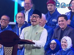 Cak Imin Hampir Lupa Sapa Erick Thohir di HUT PAN: Sudah Lama Tak Bertemu