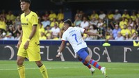 Namun, Barcelona merespons lewat gol Ferran Torres dan Robert Lewandowski untuk mengembalikan keunggulannya. Dengan kemenangan ini, Barcelona kini mengumpulkan tujuh poin di peringkat ketiga klasemen Liga Spanyol. Sedangkan Villarreal ada di urutan ke-13 dengan tiga poin.