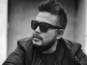 Mengenal Sosok Oge Arthemus, Pesulap Escapologist Ditangkap karena Ganja Mengenal Sosok Oge Arthemus, Pesulap Escapologist Ditangkap karena Ganja
