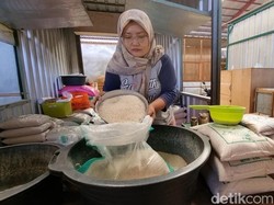 RI Batal Impor Beras Kamboja Gara-gara Mahal