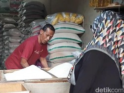 Harga Beras di Pasar Tasikmalaya Naik, Pedagang-Pembeli Kelimpungan