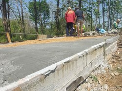Viral Jalan Beton di Winong Kendal Nyusut, Ini Faktanya