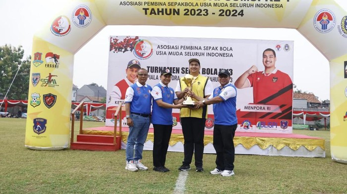 Asosiasi Pembina Sepakbola Usia Muda Seluruh Indonesia (Apsumsi) menuntaskan edisi pertama kejuaraan Piala Menpora U-13 2023. ASSBI menjadi juaranya.
