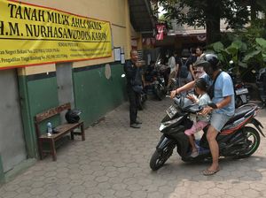 Gegara Sengketa Lahan, SDN Bantargebang V Ditutup Pagar Seng