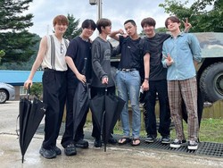 Anggota VERIVERY Antar Dongheon Wajib Militer