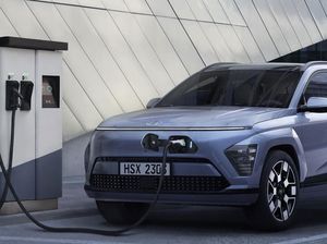 Hyundai Kona Electric Sudah Bisa Dipesan, Harga Rp 500 Jutaan! Hyundai Kona Electric Sudah Bisa Dipesan, Harga Rp 500 Jutaan!