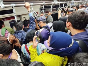Dua Hari Beroperasi, LRT Jabodebek Mulai Disesaki Penumpang