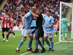 Eks Juara Dunia Tinju Terobos Lapangan demi Peluk Haaland!