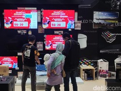 Full Day Sale di Transmart Maguwo Sleman, TV LED Diskon 50 Persen!
