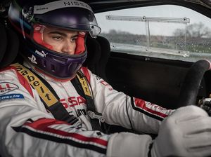 Review Gran Turismo: Dari Gamer ke Pebalap Review Gran Turismo: Dari Gamer ke Pebalap