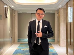 Hedi Yunus Masih Sering Nangis Saat Manggung Tanpa Carlo Saba Hedi Yunus Masih Sering Nangis Saat Manggung Tanpa Carlo Saba