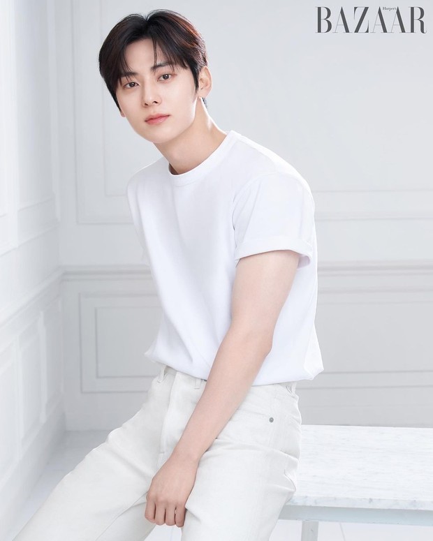 Hwang Min Hyun akan berperan sebagai siswa sekolah di drama Study Group/Foto: Instagram.com/optimushwang Hwang Min Hyun akan berperan sebagai siswa sekolah di drama Study Group