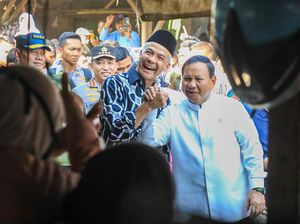 Adu Kuat TKN Prabowo-Gibran Vs TPN Ganjar-Mahfud Adu Kuat TKN Prabowo-Gibran Vs TPN Ganjar-Mahfud