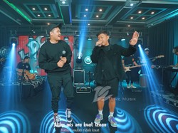 Lirik Lagu Ketintang Denny Caknan feat Nopek Novian