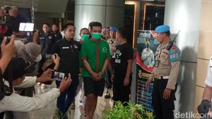 Oge Arthemus Sang Escapologist Kini Diborgol Polisi