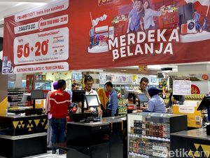 Video: Belanja Karpet Murah di Transmart Full Day Sale Mal Kokas