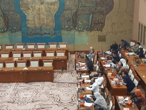 Komisi VII Tolak Perpanjangan Kontrak Vale Jika MIND ID Tak Jadi Pengendali Komisi VII Tolak Perpanjangan Kontrak Vale Jika MIND ID Tak Jadi Pengendali