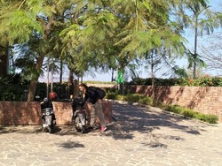 Puncak Waringin Dibuka untuk Umum, Tarif Sunset Rp 50 Ribu Diprotes Bule