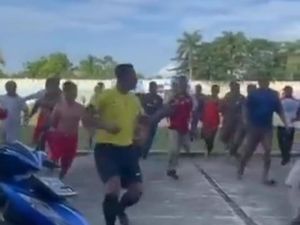 Rekan Wasit Sertu Hisyam Sempat Cari Pemain Tarkam, TNI: Bukan Balas Dendam Rekan Wasit Sertu Hisyam Sempat Cari Pemain Tarkam, TNI: Bukan Balas Dendam