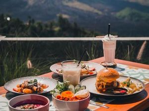 Tegukopi Kintamani Bali, Kafe Viral dengan Pemandangan Gunung Batur