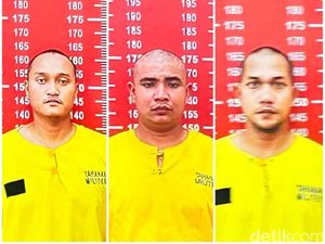 3 Oknum TNI Terduga Pembunuh Imam Masykur Diskors dan Tak Diberi Gaji 3 Oknum TNI Terduga Pembunuh Imam Masykur Diskors dan Tak Diberi Gaji