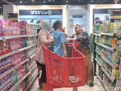 Cerita Pelanggan Buru-buru ke Transmart Full Day Sale Usai Pulang Kerja