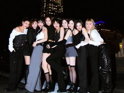 TWICE Bakal Jadi Girl Group K-Pop Pertama yang Gelar Konser di JIS