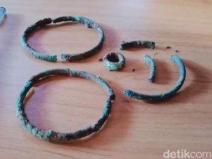 3 Perhiasan Abad 8-9 M Ditemukan di Kropakan Klaten, Seperti Ini Bentuknya 3 Perhiasan Abad 8-9 M Ditemukan di Kropakan Klaten, Seperti Ini Bentuknya