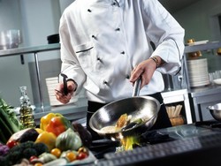 Rekomendasi Loker Bidang Kuliner di Medan, Ada Chef-Commis Pastry