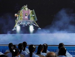 Perempuan Roket di Balik Suksesnya India Mendarat di Bulan