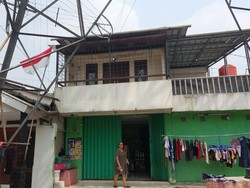 PLN Rutin Cek Rumah Bawah SUTET Sebulan Sekali