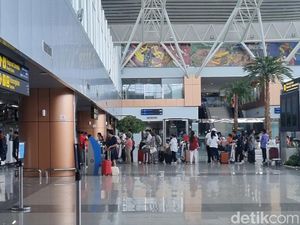 Gubernur Kalbar Kirim Surat Permohonan Status Internasional Bandara Supadio Gubernur Kalbar Kirim Surat Permohonan Status Internasional Bandara Supadio