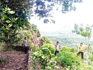 Kejadiaan Aneh Saat 2 Kecelakaan Terjadi di Jurang Panenjoan Kejadiaan Aneh Saat 2 Kecelakaan Terjadi di Jurang Panenjoan