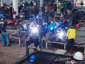 Mengintip Pembuatan Bilah Selubung Garuda IKN Nusantara di Bandung Mengintip Pembuatan Bilah Selubung Garuda IKN Nusantara di Bandung