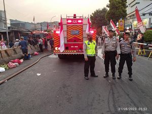 Ada Ruko Terbakar, Lalin Pasar Minggu Macet Pagi Ini