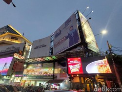 Di-take Down, Baliho Anies-AHY Tak Lagi Mejeng di Kawasan Depok dan Senayan