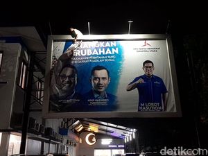 Baliho Anies di Kantor DPD Demokrat Sumut Diturunkan