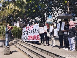 Jurnalis Bandung Kecam Kekerasan Polisi di Kericuhan Dago Elos