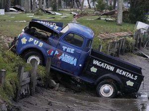 Deretan Mobil yang Jadi Korban Dahsyatnya Badai Idalia