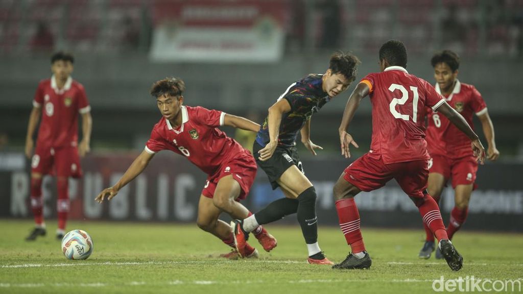 Lihat Lagi, Foto-foto Timnas Indonesia U-17 Vs Korsel Lihat Lagi, Foto-foto Timnas Indonesia U-17 Vs Korsel