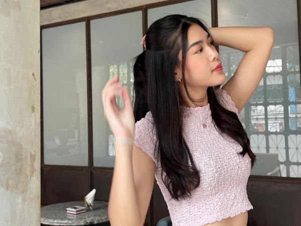 8 Gaya Kayra Miendra Putri Sambung Tora Sudiro yang Beranjak Dewasa