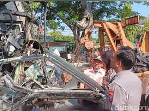 Polisi Gunakan TAA Selidiki Kecelakaan Maut Sugeng Rahayu vs Eka di Ngawi