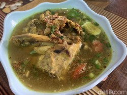 Gurih Mantap! Soto Ranjau di Medan Pakai Kuah Koya