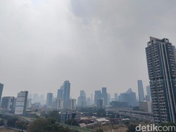 Jakarta Peringkat 1 Kota Paling Berpolusi Sedunia Versi IQ Air Siang Ini